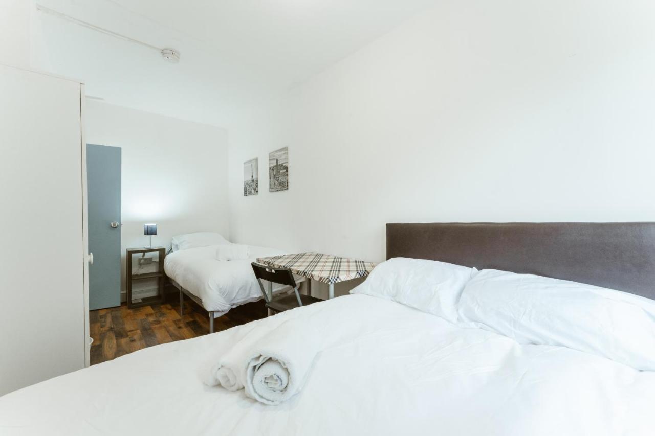 Upton Park Bedrooms 25 Min To Central London Exterior foto