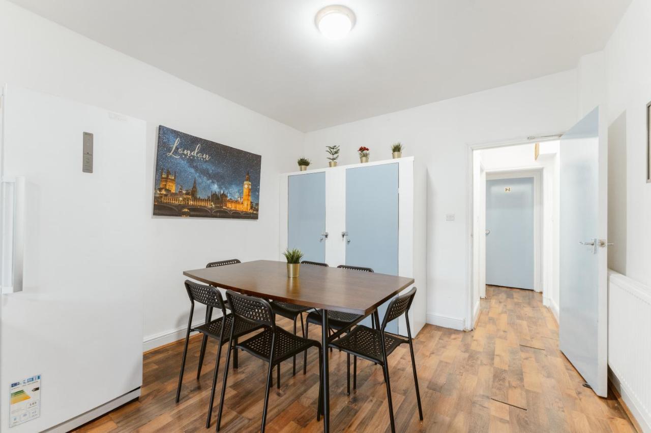 Upton Park Bedrooms 25 Min To Central London Exterior foto